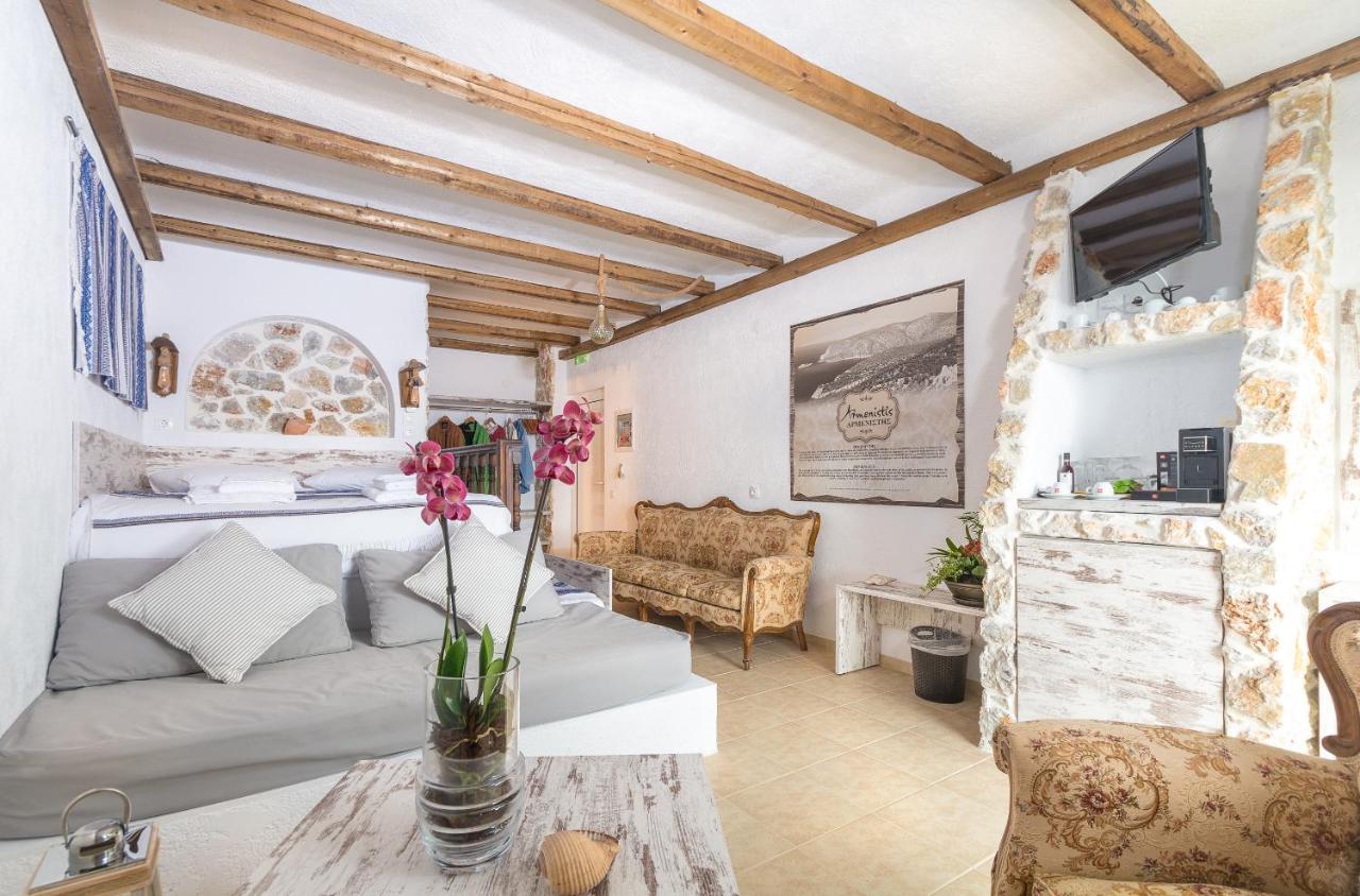 Limeri Traditional Guest House Monolithos  Exterior photo